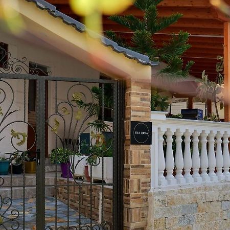 Vila Jon'A Sarandë Exteriér fotografie
