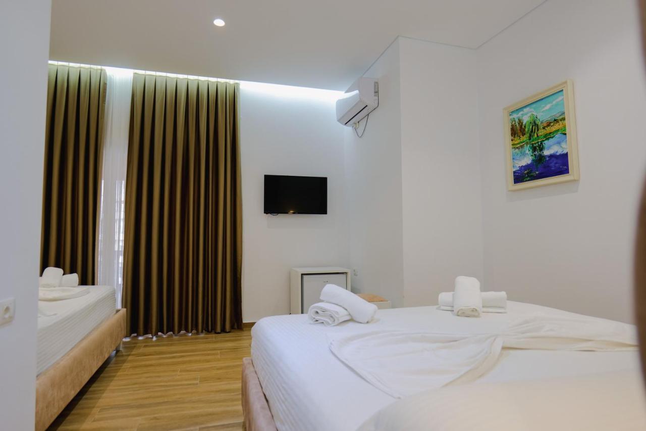Vila Jon'A Sarandë Exteriér fotografie