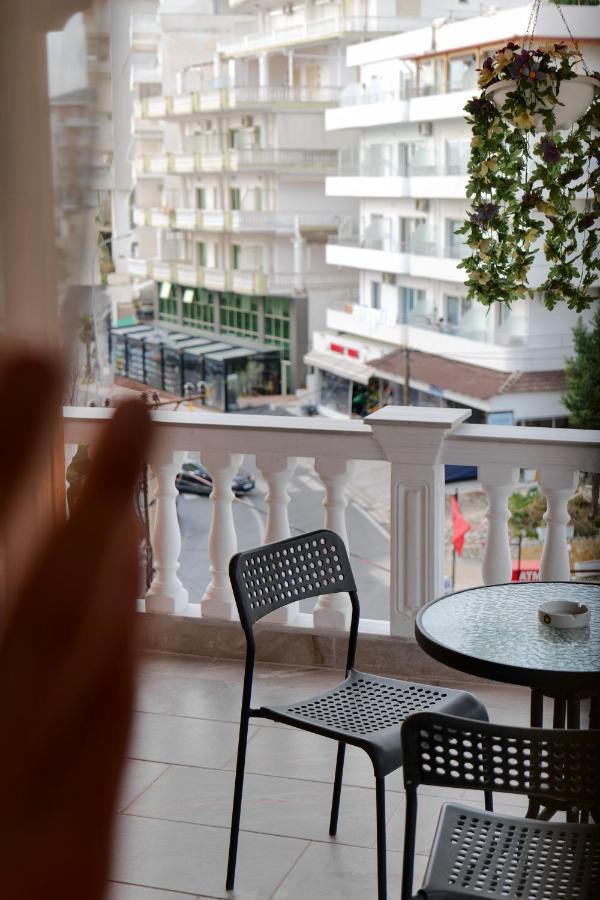 Vila Jon'A Sarandë Exteriér fotografie
