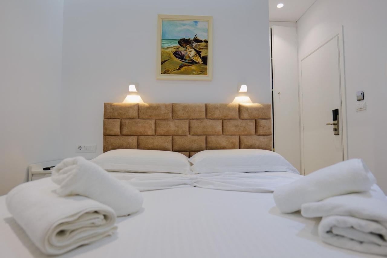 Vila Jon'A Sarandë Exteriér fotografie